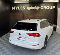 USED 2022 71 VOLKSWAGEN GOLF 2.0 TDI Style Estate 5dr Diesel DSG Euro 6 (s/s) (150 ps) 