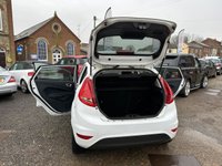 USED 2011 61 FORD FIESTA 1.4 TDCi DPF Titanium Hatchback 5dr Diesel Manual (107 g/km, 69 bhp) 