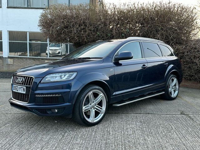 View our AUDI Q7