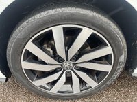 USED 2020 70 VOLKSWAGEN TOURAN 1.5 TSI EVO R-Line MPV 5dr Petrol DSG Euro 6 (s/s) (150 ps) 