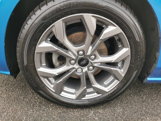 2022 FORD FOCUS - Photo 10