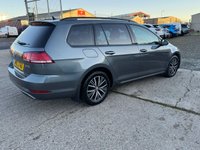 USED 2017 VOLKSWAGEN GOLF 2.0 TDI SE Nav Estate 5dr Diesel Manual Euro 6 (s/s) (150 ps) 