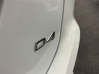 USED 2015 65 VOLVO XC60 2.0 D4 R-Design Nav SUV 5dr Diesel Manual Euro 6 (s/s) (190 ps) UK DELIVERY FLAT FEE &pound;175 (SUBJECT TO DEAL) *OVER 100 IMAGES ON OUR WEBSITE*BESPOKE FINANCE ARRANGED*PART EXCHANGE WELCOME*ALL VEHICLES HPI CLEAR