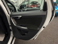 USED 2015 65 VOLVO XC60 2.0 D4 R-Design Nav SUV 5dr Diesel Manual Euro 6 (s/s) (190 ps) UK DELIVERY FLAT FEE &pound;175 (SUBJECT TO DEAL) *OVER 100 IMAGES ON OUR WEBSITE*BESPOKE FINANCE ARRANGED*PART EXCHANGE WELCOME*ALL VEHICLES HPI CLEAR