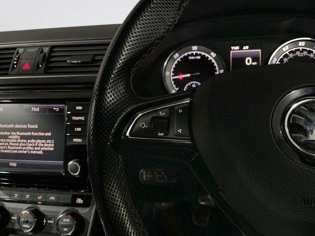 2017 Skoda Superb 2L Sportline 5dr - Photo 12