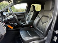 USED 2014 63 PORSCHE CAYENNE 3.2 V6 SUV 5dr Petrol Manual AWD (317 g/km, 250 bhp) LEFT HAND DRIVE 