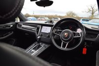 USED 2018 PORSCHE MACAN 3.6T V6 Turbo Performance SUV 5dr Petrol PDK 4WD Euro 6 (s/s) (440 ps) PAN ROOF / BLACK PACK / PDLS