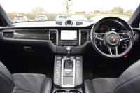 USED 2018 PORSCHE MACAN 3.6T V6 Turbo Performance SUV 5dr Petrol PDK 4WD Euro 6 (s/s) (440 ps) PAN ROOF / BLACK PACK / PDLS