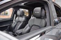 USED 2018 PORSCHE MACAN 3.6T V6 Turbo Performance SUV 5dr Petrol PDK 4WD Euro 6 (s/s) (440 ps) PAN ROOF / BLACK PACK / PDLS