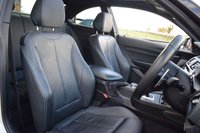 USED 2017 17 BMW M2 3.0i Coupe 2dr Petrol DCT Euro 6 (s/s) (370 ps) SUNROOF / H&K / VISIBILITY PK