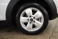 USED 2015 65 MINI HATCH 1.5 Cooper Hatchback 5dr Petrol Manual Euro 6 (s/s) (136 ps) PACKED WITH &pound;3,000 WORTH OF EXTRAS!!