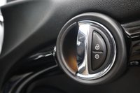 USED 2015 65 MINI HATCH 1.5 Cooper Hatchback 5dr Petrol Manual Euro 6 (s/s) (136 ps) PACKED WITH &pound;3,000 WORTH OF EXTRAS!!