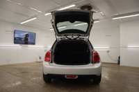 USED 2015 65 MINI HATCH 1.5 Cooper Hatchback 5dr Petrol Manual Euro 6 (s/s) (136 ps) PACKED WITH &pound;3,000 WORTH OF EXTRAS!!