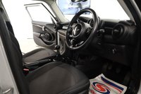 USED 2015 65 MINI HATCH 1.5 Cooper Hatchback 5dr Petrol Manual Euro 6 (s/s) (136 ps) PACKED WITH &pound;3,000 WORTH OF EXTRAS!!