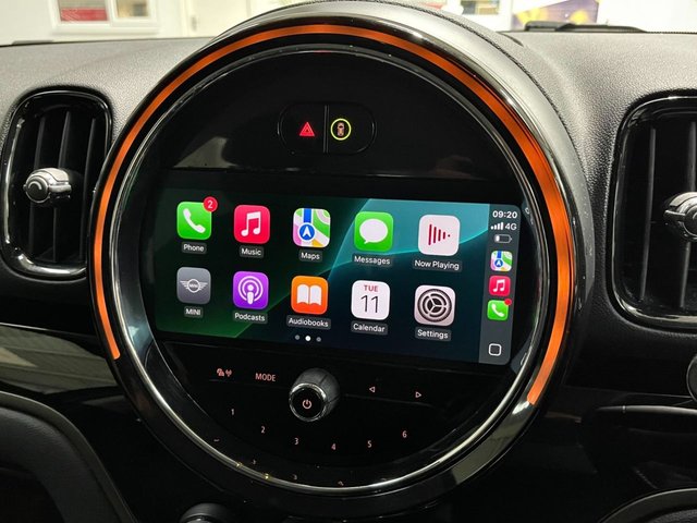 View our MINI COUNTRYMAN