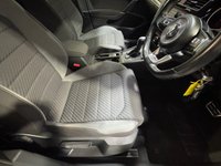 USED 2020 20 VOLKSWAGEN GOLF 1.5 TSI EVO R-Line Edition Hatchback 5dr Petrol DSG Euro 6 (s/s) (150 ps) Discover Navigation System