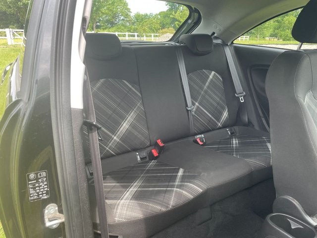 2015 VAUXHALL CORSA - Photo 11