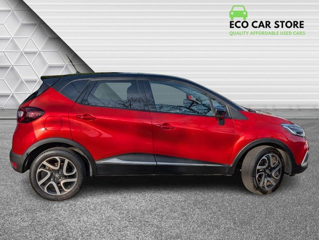 View our RENAULT CAPTUR