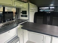 USED 2021 21 VOLKSWAGEN TRANSPORTER 4 BERTH LUXURY CAMPERVAN DSG AUTOMATIC WITH TAILGATE  FULLY UPHOLSTERED SEATS