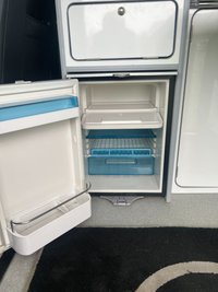 USED 2021 21 VOLKSWAGEN TRANSPORTER 4 BERTH LUXURY CAMPERVAN DSG AUTOMATIC WITH TAILGATE  FULLY UPHOLSTERED SEATS