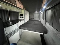 USED 2021 21 VOLKSWAGEN TRANSPORTER 4 BERTH LUXURY CAMPERVAN DSG AUTOMATIC WITH TAILGATE  FULLY UPHOLSTERED SEATS