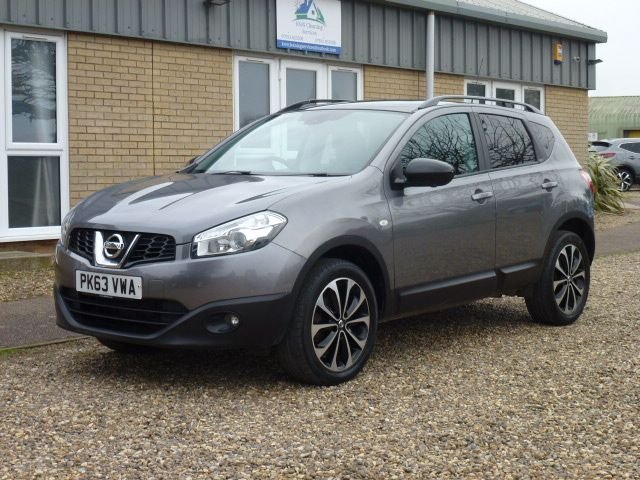 2013 63 Nissan Qashqai 1.6 360 SUV 5dr Petrol CVT 2WD Euro 5 (117 ps)