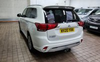 USED 2020 20 MITSUBISHI OUTLANDER 2.4h TwinMotor 13.8kWh Dynamic SUV 5dr Petrol Plug-in Hybrid CVT 4WD Euro 6 (s/s) (224 ps) 4WD APP SAT NAV HEATED LEATHER SEATS CRUISE CONTROL REAR VIEW CAMERA 1 OWNER EXCELLENT SERVICE HISTORY WARRANTY