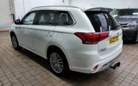 USED 2020 20 MITSUBISHI OUTLANDER 2.4h TwinMotor 13.8kWh Dynamic SUV 5dr Petrol Plug-in Hybrid CVT 4WD Euro 6 (s/s) (224 ps) 4WD APP SAT NAV HEATED LEATHER SEATS CRUISE CONTROL REAR VIEW CAMERA 1 OWNER EXCELLENT SERVICE HISTORY WARRANTY