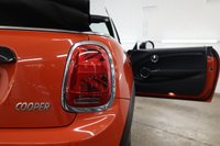 USED 2018 68 MINI CONVERTIBLE 1.5 Cooper Convertible 2dr Petrol Manual Euro 6 (s/s) (136 ps) LOADED WITH EXTRAS INCLUDING SAT NAV, PEPPER PACK & CRUISE CONTROL