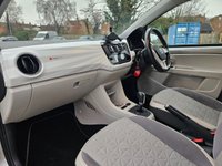 USED 2016 66 VOLKSWAGEN UP! 1.0 up! beats Hatchback 5dr Petrol ASG Euro 6 (75 ps) 