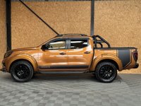 USED 2017 S NISSAN NAVARA 2.3 dCi Tekna Pickup Double Cab 4dr Diesel Auto 4WD Euro 6 (190 ps) SEEKER EDITION-ROLLER SHUTTER