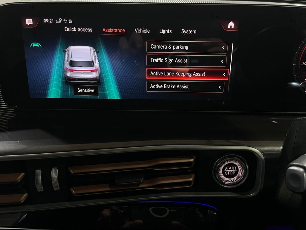 USED 2020 70 MERCEDES-BENZ EQC EQC 400 80kWh AMG Line SUV 5dr Electric Auto 4MATIC (408 ps) APPLE CARPLAY+R/CAM+DRIVER ASSIST