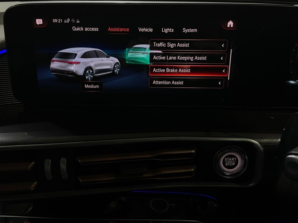 USED 2020 70 MERCEDES-BENZ EQC EQC 400 80kWh AMG Line SUV 5dr Electric Auto 4MATIC (408 ps) APPLE CARPLAY+R/CAM+DRIVER ASSIST