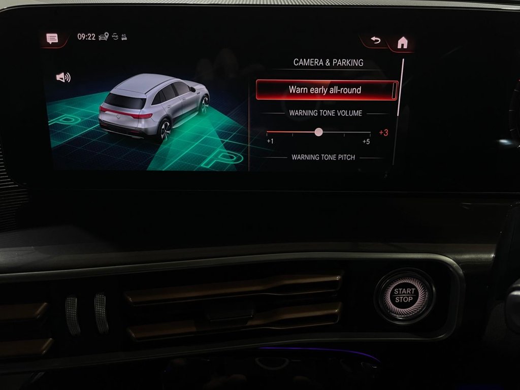 USED 2020 70 MERCEDES-BENZ EQC EQC 400 80kWh AMG Line SUV 5dr Electric Auto 4MATIC (408 ps) APPLE CARPLAY+R/CAM+DRIVER ASSIST