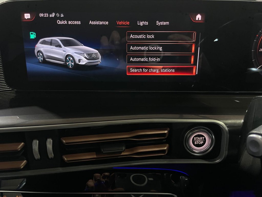 USED 2020 70 MERCEDES-BENZ EQC EQC 400 80kWh AMG Line SUV 5dr Electric Auto 4MATIC (408 ps) APPLE CARPLAY+R/CAM+DRIVER ASSIST