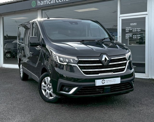 2023 72 Renault Trafic 2.0 dCi Blue 28 Sport Panel Van 5dr Diesel Manual SWB Euro 6 (s/s) (150 ps)