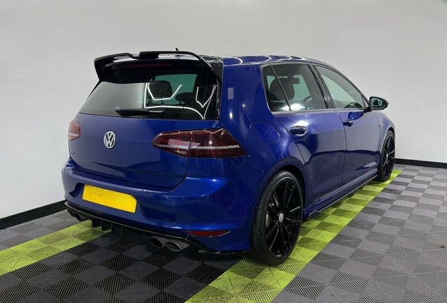 2015 VOLKSWAGEN GOLF - Photo 2