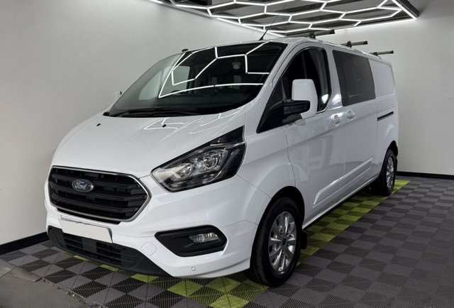 View our FORD TRANSIT CUSTOM