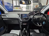 USED 2017 17 PEUGEOT 2008 1.2 PureTech Allure SUV 5dr Petrol Manual Euro 6 (s/s) (110 ps) Apple CarPlay, Cruise Control, Low Mileage