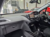 USED 2017 17 PEUGEOT 2008 1.2 PureTech Allure SUV 5dr Petrol Manual Euro 6 (s/s) (110 ps) Apple CarPlay, Cruise Control, Low Mileage