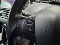 USED 2017 17 PEUGEOT 2008 1.2 PureTech Allure SUV 5dr Petrol Manual Euro 6 (s/s) (110 ps) Apple CarPlay, Cruise Control, Low Mileage