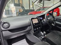 USED 2016 16 RENAULT CLIO 1.2 16V Dynamique Nav Hatchback 5dr Petrol Manual Euro 6 (75 ps) Sat Nav, Low Insurance Group, Keyless Entry
