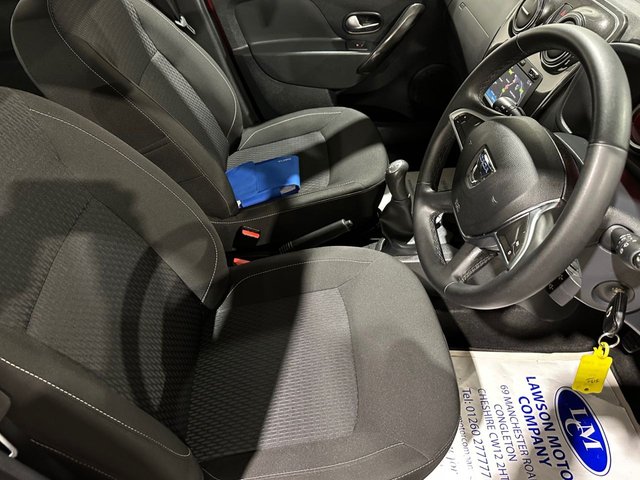 View our DACIA SANDERO