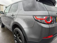 USED 2018 68 LAND ROVER DISCOVERY SPORT 2.0 TD4 HSE SUV 5dr Diesel Auto 4WD Euro 6 (s/s) (180 ps) A LOVELY ADDITION TO OUR FORECOURT FINISHED IN CORRIS GREY METALLIC PAINT+ONLY 1 FORMER KEEPER+SERVICE HISTORY+7 SEATER+DIESEL+AUTOMATIC+ELECTRIC DEPLOYABLE TOW BAR+HEATED STEERING WHEEL+LANE ASSIST+FULL PANORAMIC GLASS ROOF+FULL LEATHER INTERIOR AND CONTRAST ROOF IN NARVIC BLACK+SATELLITE NAVIGATION+PARK ASSIST+CLIMATE CONTROL+20 INCH, 5 SPLIT SPOKE, GLOSS BLACK ALLOY WHEELS+1 FULL YEARS MOT PRIOR TO COLLECTION+COST NEW &pound;45635 MAKING THIS USED VEHICLE AMAZING VALUE AT OUR LOW PRICE!!!!!!!!!!!!!