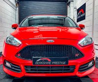 USED 2015 65 FORD FOCUS 2.0T EcoBoost ST-2 Hatchback 5dr Petrol Manual Euro 6 (s/s) (250 ps) 