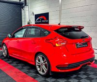 USED 2015 65 FORD FOCUS 2.0T EcoBoost ST-2 Hatchback 5dr Petrol Manual Euro 6 (s/s) (250 ps) 