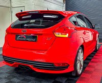 USED 2015 65 FORD FOCUS 2.0T EcoBoost ST-2 Hatchback 5dr Petrol Manual Euro 6 (s/s) (250 ps) 