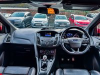 USED 2015 65 FORD FOCUS 2.0T EcoBoost ST-2 Hatchback 5dr Petrol Manual Euro 6 (s/s) (250 ps) 