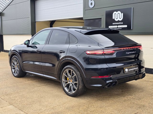 View our PORSCHE CAYENNE