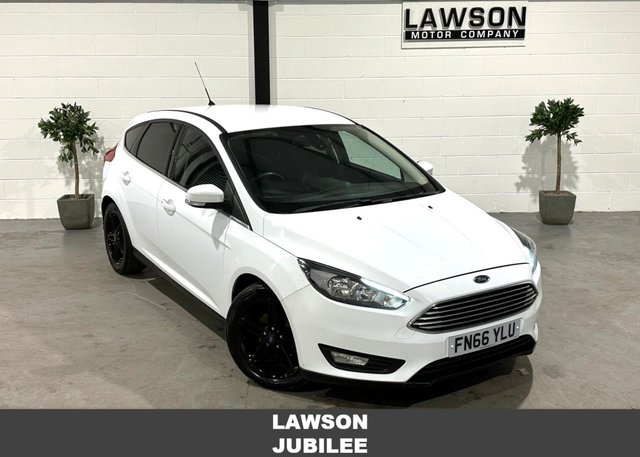 View our FORD FOCUS